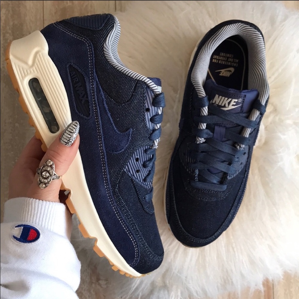 NWT Nike Air Max 90 Special edition - Picture 4 of 8